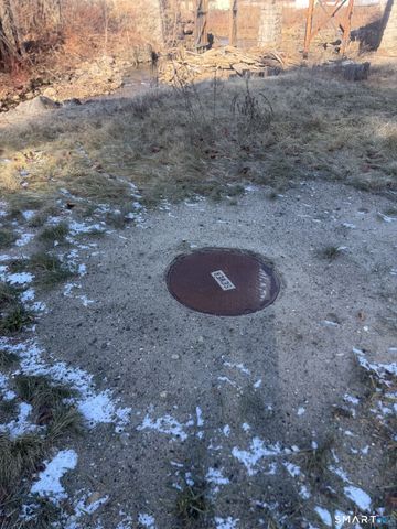 146 South Riverside Avenue, Plymouth, CT 06786