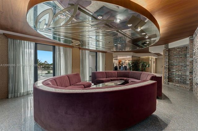 5500 Collins Ave 304, Miami Beach, FL 33140