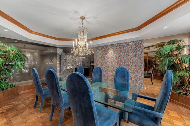 5500 Collins Ave 304, Miami Beach, FL 33140