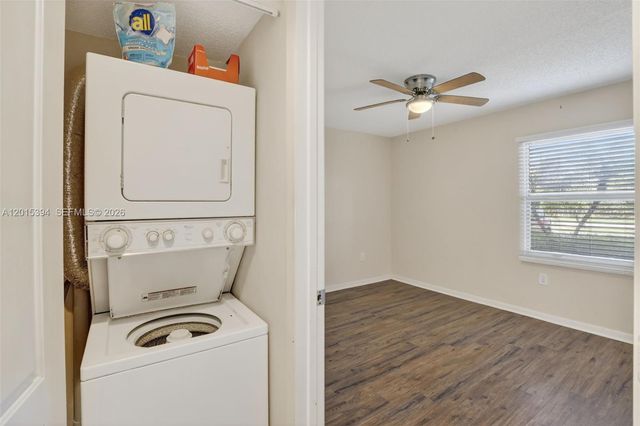 700 SW 137th Ave 110H, Pembroke Pines, FL 33027