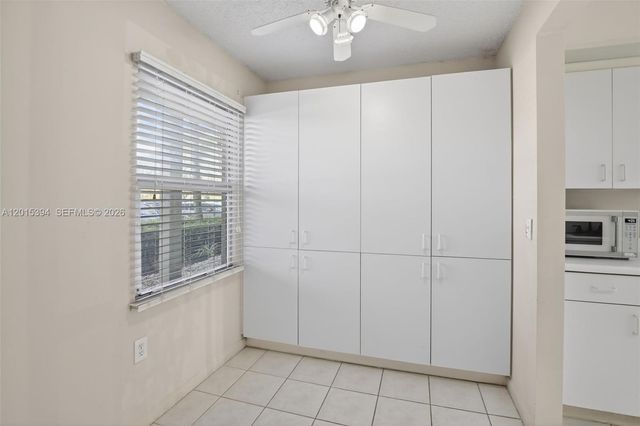 700 SW 137th Ave 110H, Pembroke Pines, FL 33027