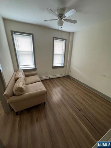 166 Westminster Place 2R, Lodi, NJ 07644