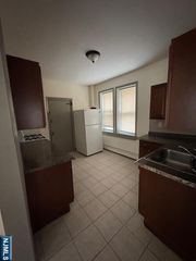 166 Westminster Place 2R, Lodi, NJ 07644