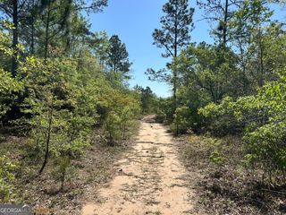 253 Apple Valley Road, Macon, GA 31217