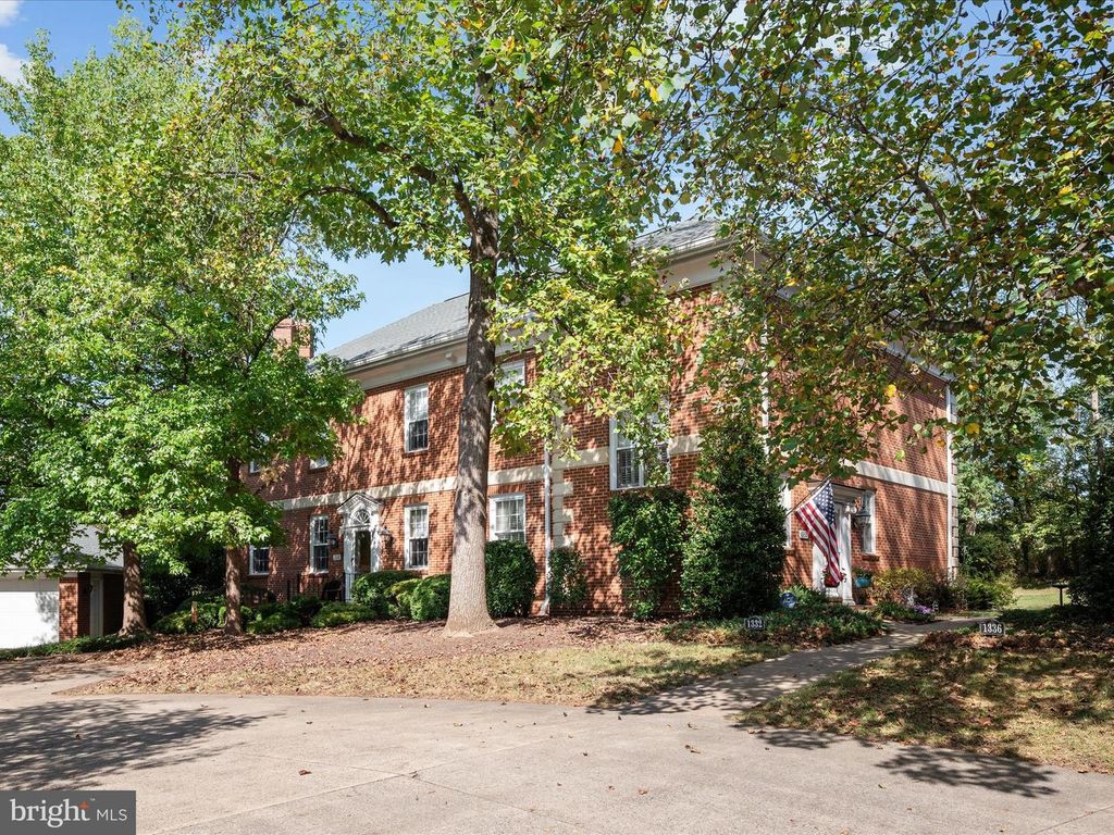 1332 RAMSEUR LN, Winchester, VA 22601