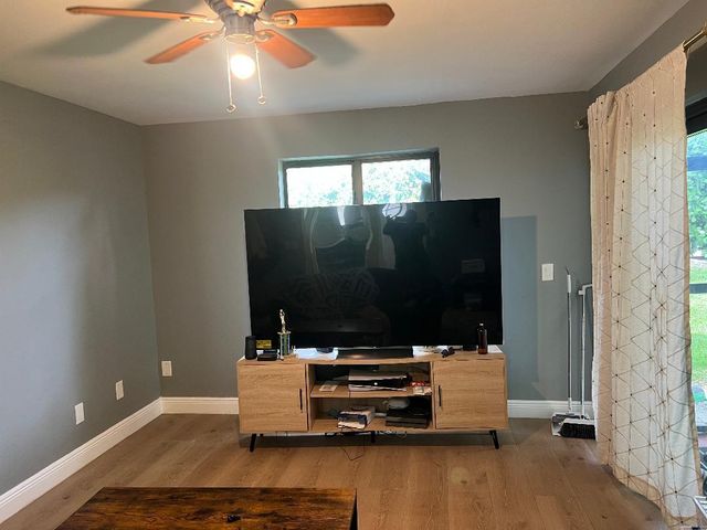 255 NW 36th Avenue, Deerfield Beach, FL 33442