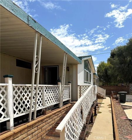 1378 Bishop, Hemet, CA 92545
