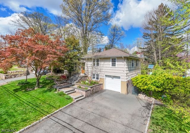 2 Dogwood Ter, Livingston Twp., NJ 07039