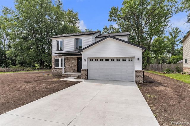 27380 Leroy Street, Taylor, MI 48180