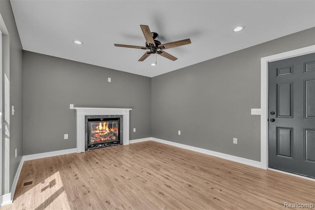 27380 Leroy Street, Taylor, MI 48180
