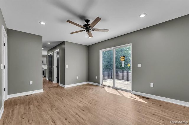27380 Leroy Street, Taylor, MI 48180
