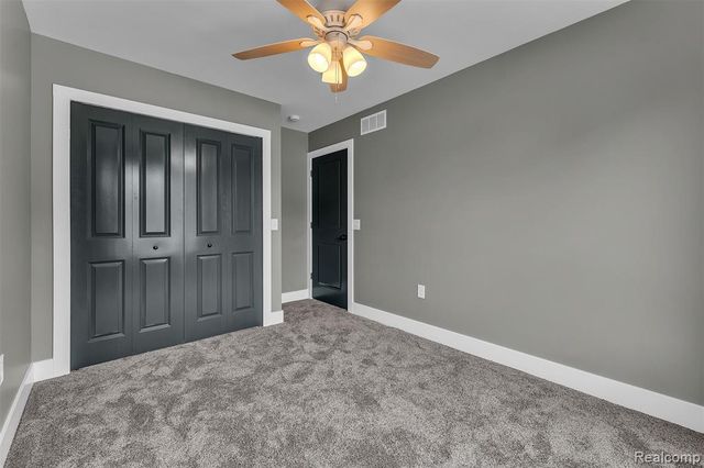 27380 Leroy Street, Taylor, MI 48180