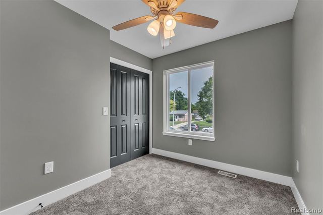 27380 Leroy Street, Taylor, MI 48180