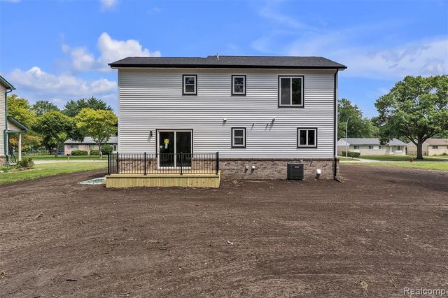 27380 Leroy Street, Taylor, MI 48180
