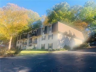 725 Dalrymple Road 3H, Atlanta, GA 30328