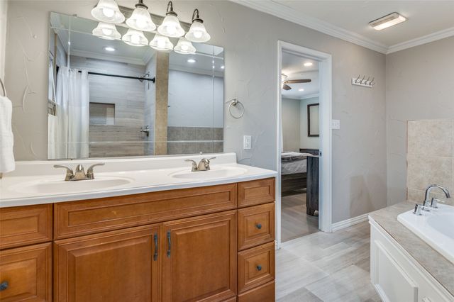 4806 W University Boulevard, Dallas, TX 75209