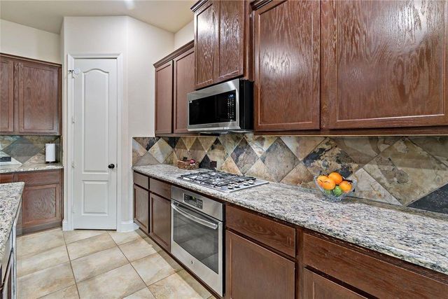 8126 Spreadwing Street, Conroe, TX 77385