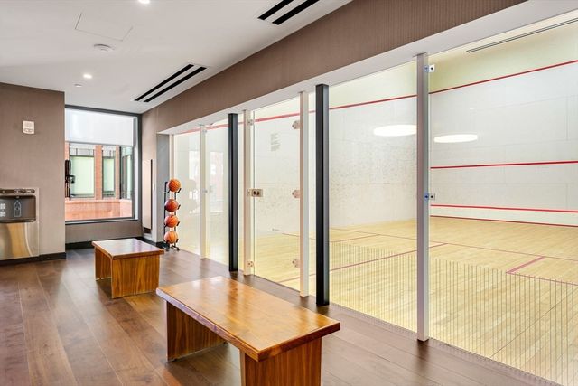 380 Harrison Ave 1118, Boston, MA 02118