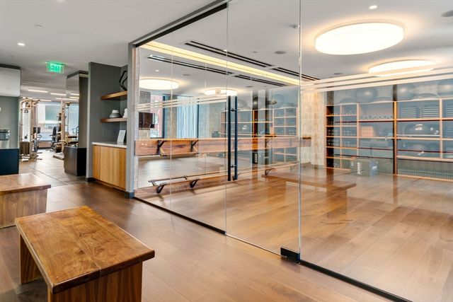 380 Harrison Ave 1118, Boston, MA 02118