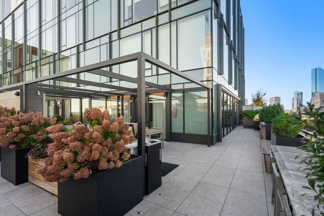 380 Harrison Ave 1118, Boston, MA 02118