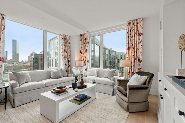 380 Harrison Ave 1118, Boston, MA 02118