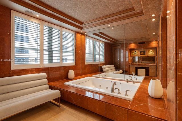 5025 Collins Ave 1103-1104-1105, Miami Beach, FL 33140