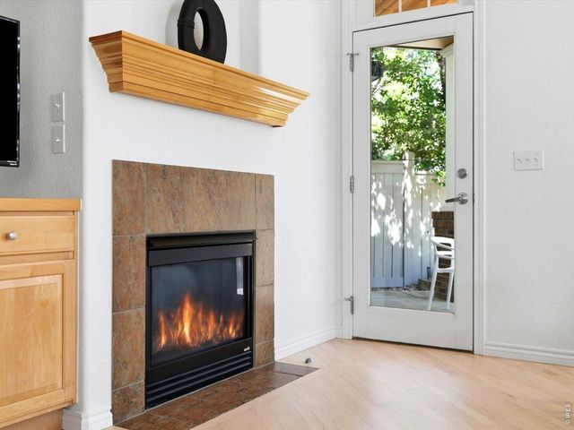 877 S Terrace Cir, Boulder, CO 80304