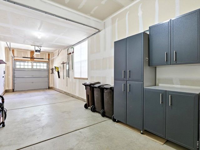 877 S Terrace Cir, Boulder, CO 80304