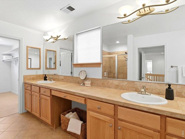 877 S Terrace Cir, Boulder, CO 80304