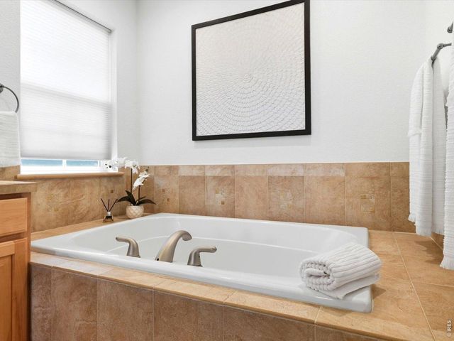 877 S Terrace Cir, Boulder, CO 80304