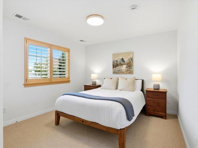 877 S Terrace Cir, Boulder, CO 80304