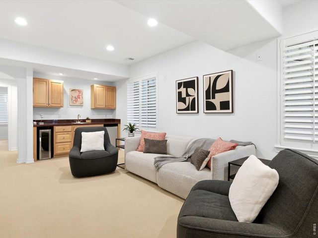 877 S Terrace Cir, Boulder, CO 80304