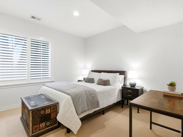 877 S Terrace Cir, Boulder, CO 80304