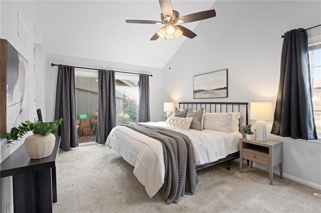 10236 Edelweiss Circle, Shawnee, KS 66203