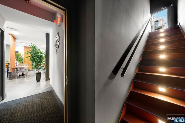 526 Anderson Avenue, Cliffside Park, NJ 07010