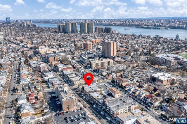 526 Anderson Avenue, Cliffside Park, NJ 07010