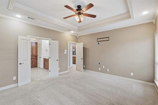 152 Ellis Farm Road, Hewitt, TX 76643