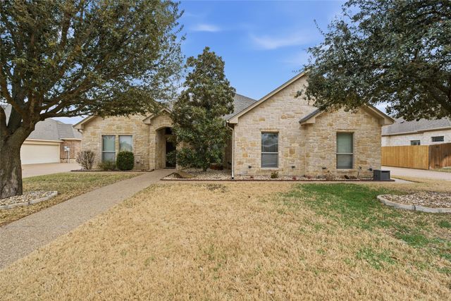 152 Ellis Farm Road, Hewitt, TX 76643