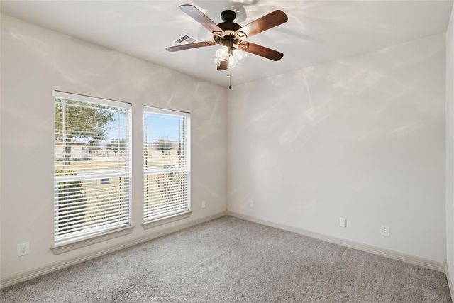 152 Ellis Farm Road, Hewitt, TX 76643