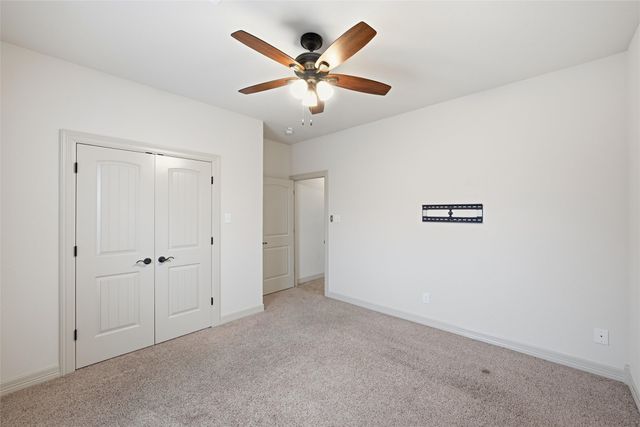 152 Ellis Farm Road, Hewitt, TX 76643