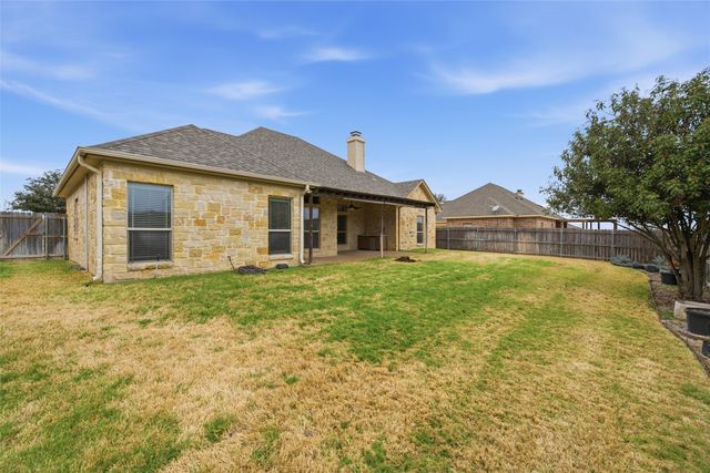 152 Ellis Farm Road, Hewitt, TX 76643