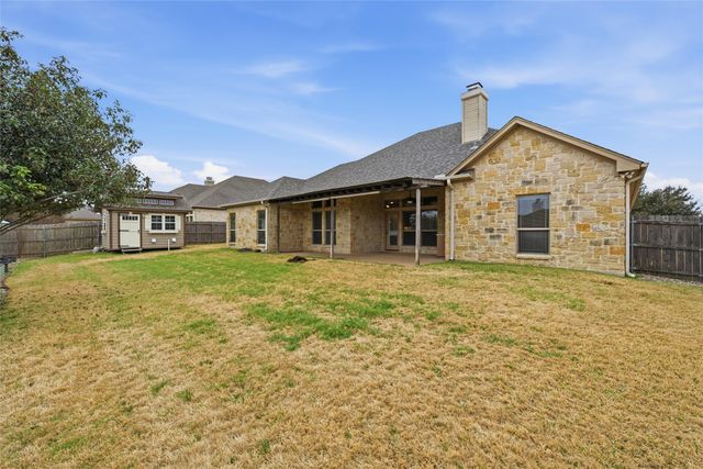 152 Ellis Farm Road, Hewitt, TX 76643