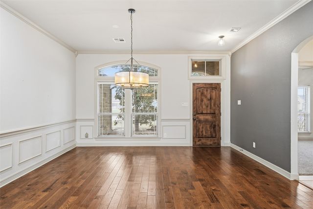 152 Ellis Farm Road, Hewitt, TX 76643