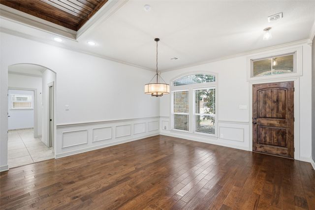 152 Ellis Farm Road, Hewitt, TX 76643