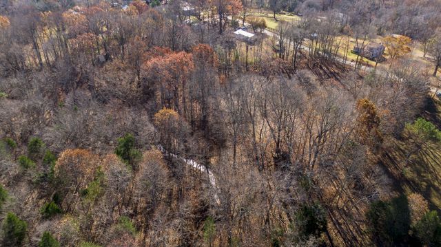 7368 Overbey Rd, Fairview, TN 37062