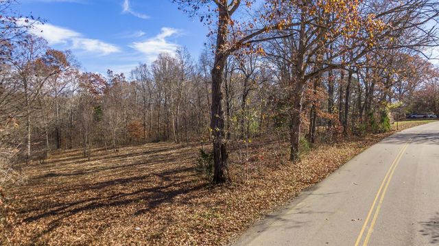 7368 Overbey Rd, Fairview, TN 37062