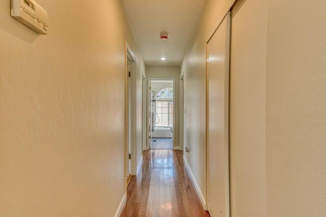 15460 Oak Hills Drive, Salinas, CA 93907