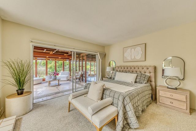 15460 Oak Hills Drive, Salinas, CA 93907