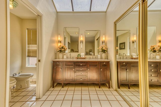 15460 Oak Hills Drive, Salinas, CA 93907