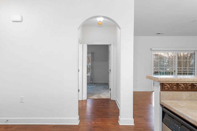 8221 Lenox Creekside Dr Unit 3, Antioch, TN 37013